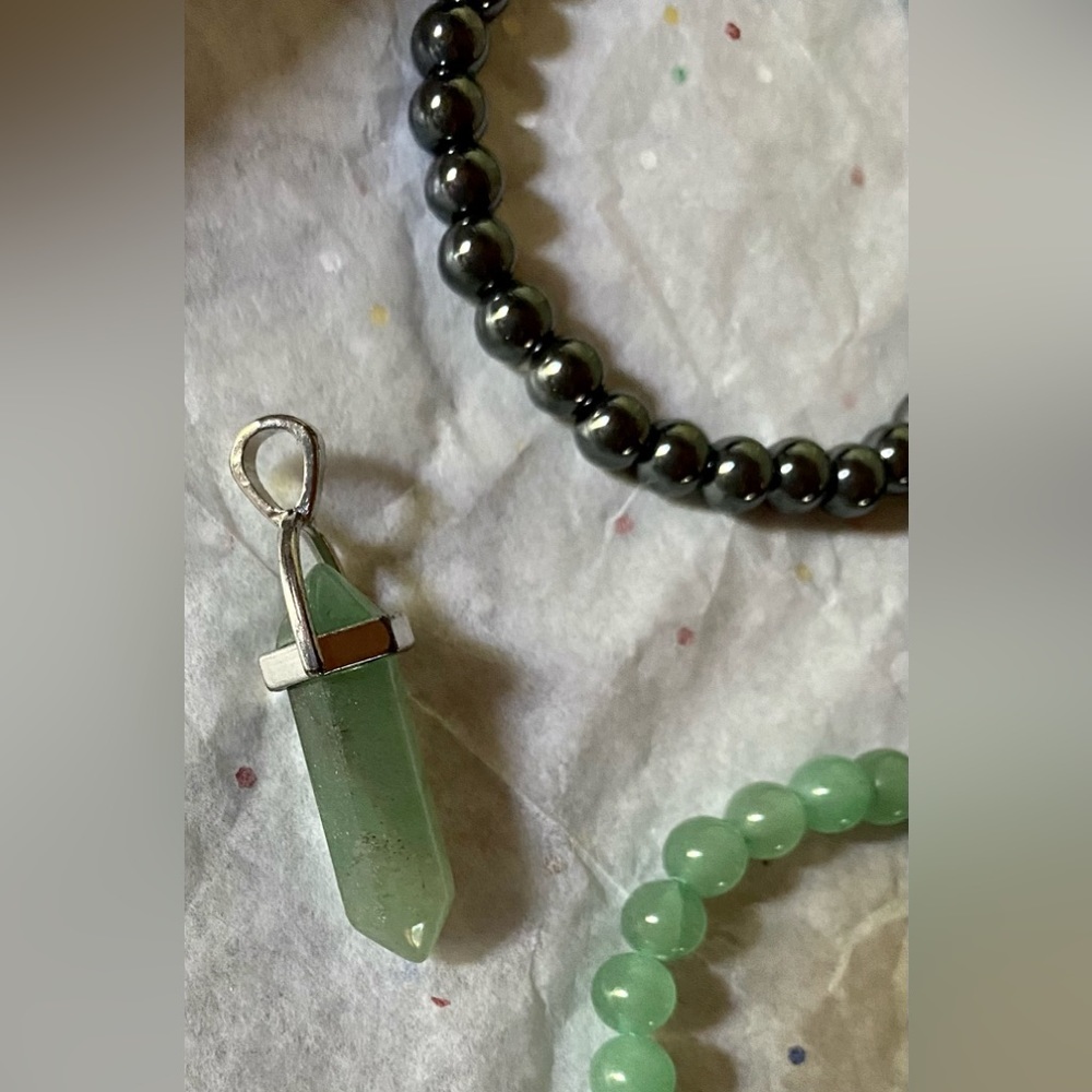 💥GREEN AVENTURINE beaded bracelets & Pendant Set💥 NIB